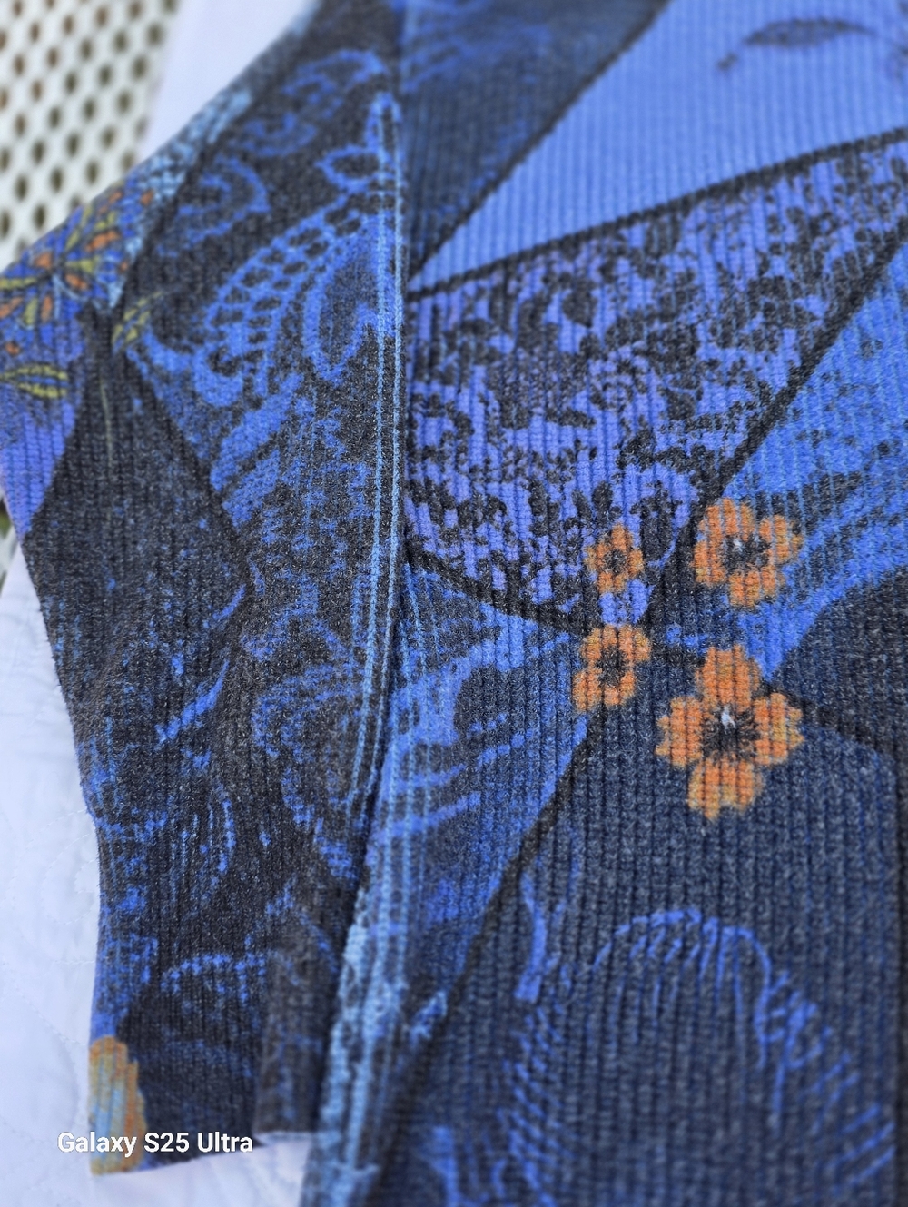Desigual Artsy Bohemian Print Patchwork V-Neck Sweater Blue EUC SZ LG - Picture 11 of 15